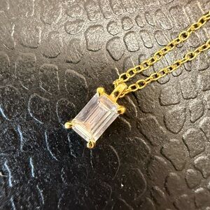 Caitlyn Minimalist Sage Diamond Necklaces (Never Worn)